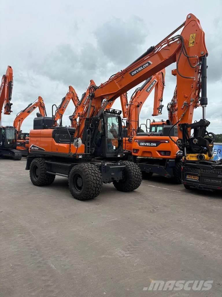 Develon DX140W-7 Ekskavatori uz riteņiem