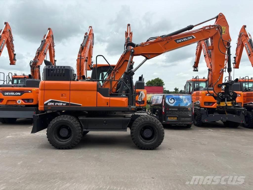 Develon DX140W-7 Ekskavatori uz riteņiem