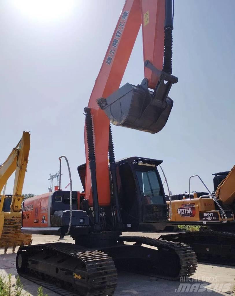 Hitachi Zaxis 240 LC Kāpurķēžu ekskavatori