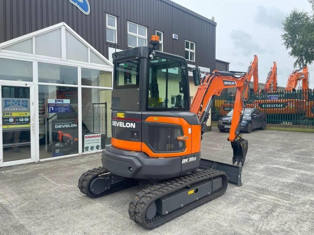 Develon DX 35 Z-7 Mini ekskavatori < 7 t