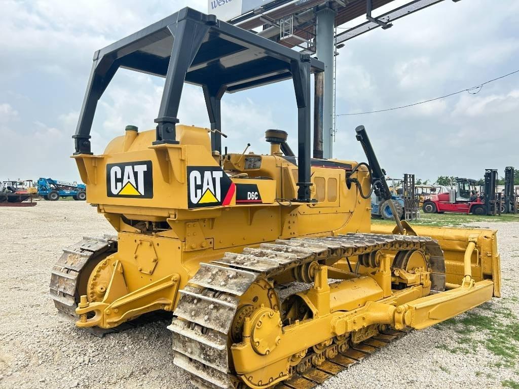 CAT D 6 C Kāpurķēžu buldozeri