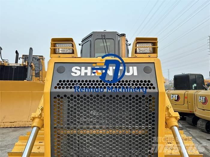 Shantui SD 16 Kāpurķēžu buldozeri