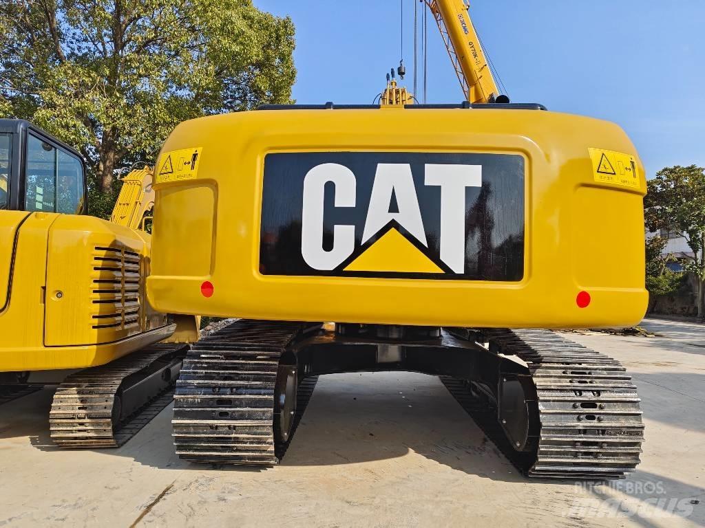CAT 320 D Kāpurķēžu ekskavatori