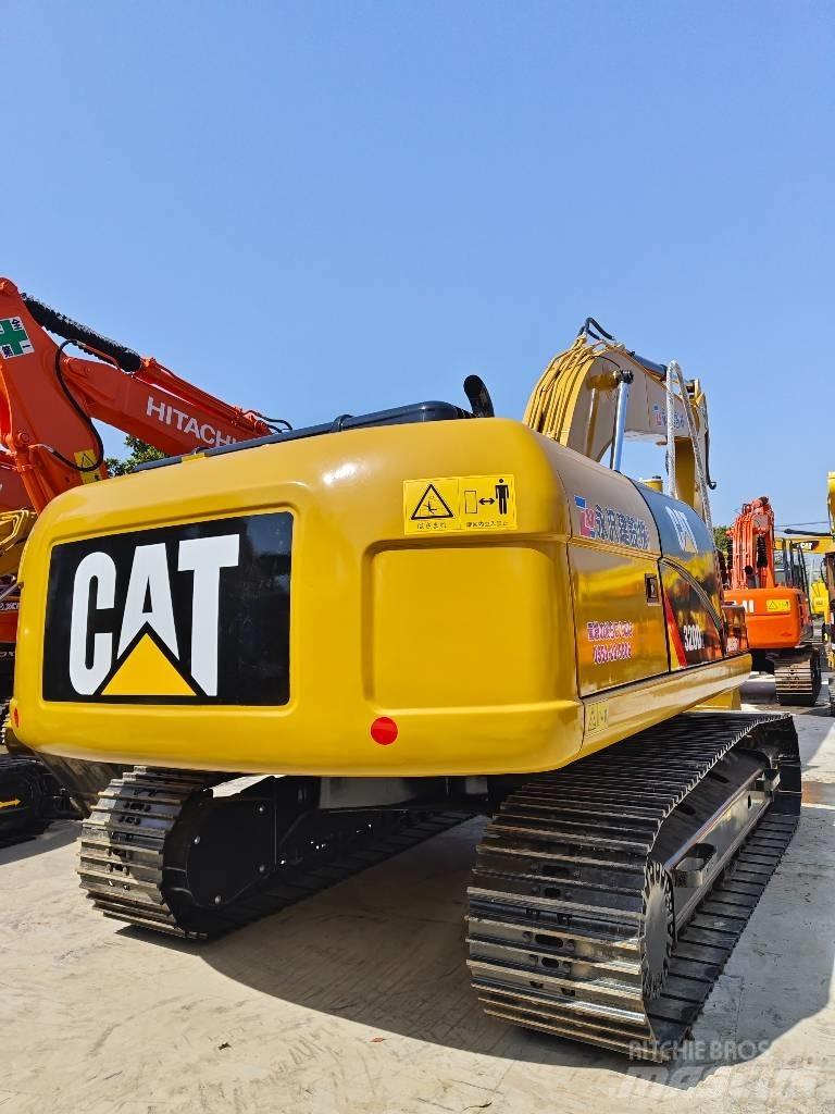 CAT 320 D Kāpurķēžu ekskavatori