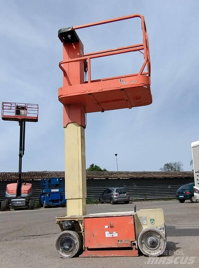 JLG 1230 ES Vertikālie pacēlāji