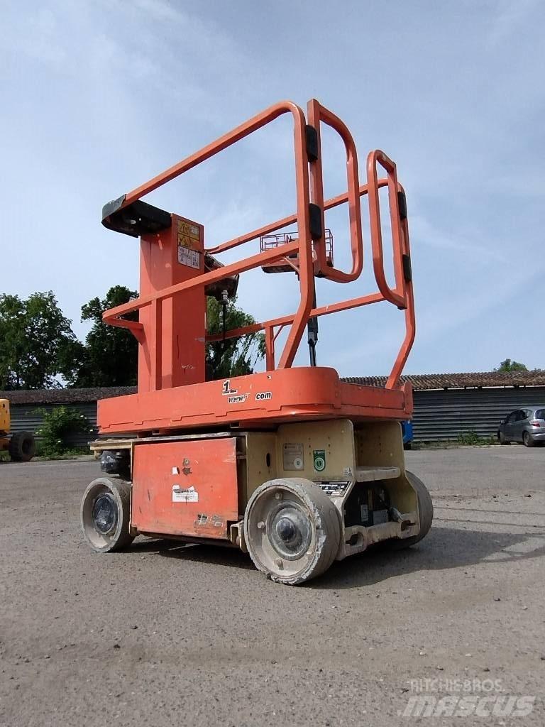 JLG 1230 ES Vertikālie pacēlāji