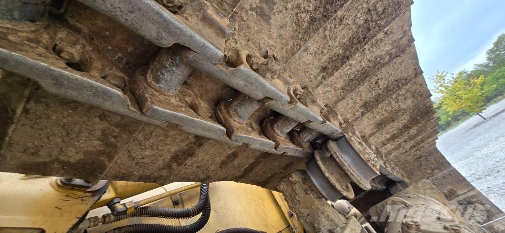CAT D 6 N LGP Kāpurķēžu buldozeri