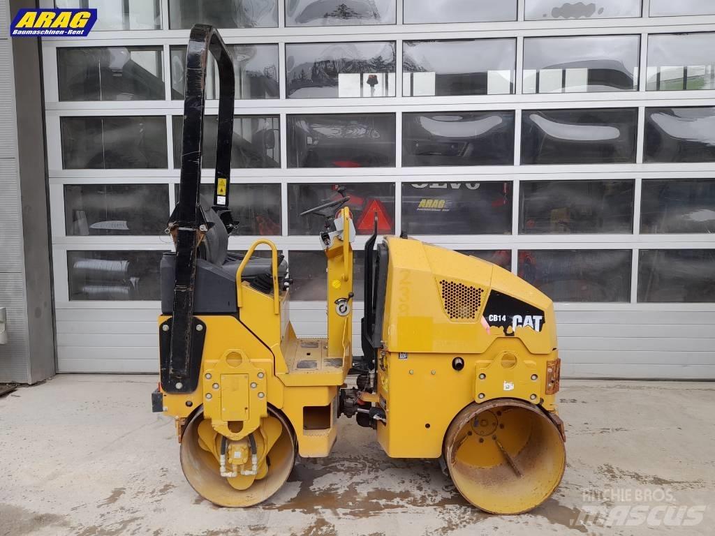 CAT CB 14 Divvalču grunts veltņi