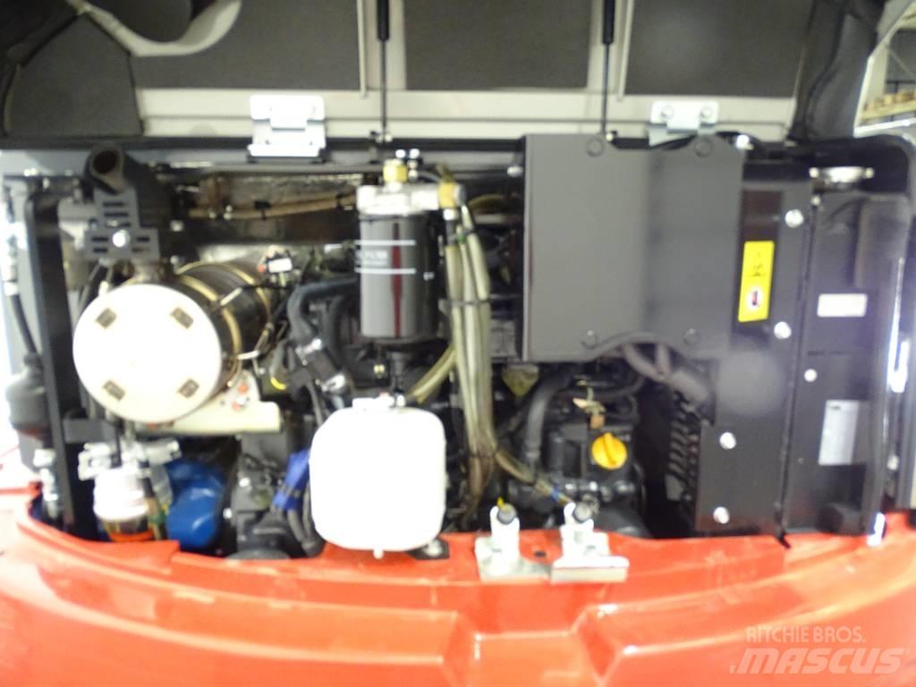 Takeuchi TB 257 FR Mini ekskavatori < 7 t