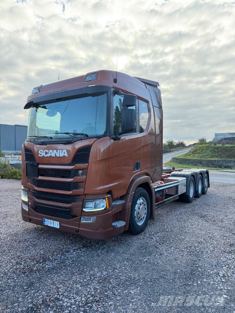 Scania R540B8x4*4NB Šasija ar kabīni