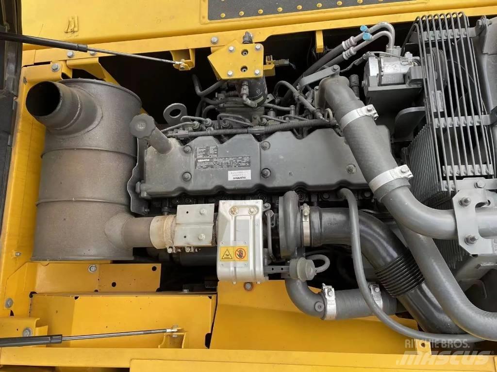 Komatsu PC240-8 Kāpurķēžu ekskavatori