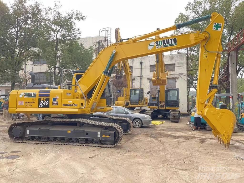 Komatsu PC240-8 Kāpurķēžu ekskavatori