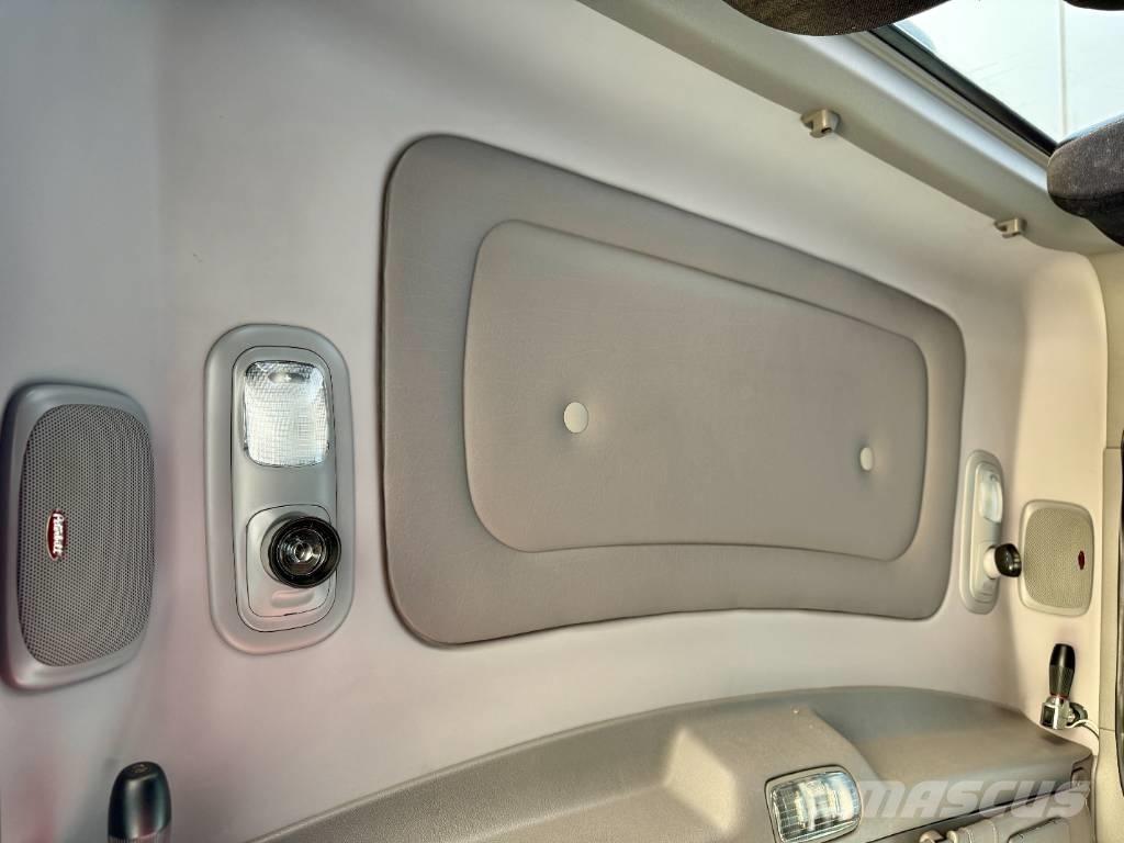 Peterbilt 389 Vilcēji