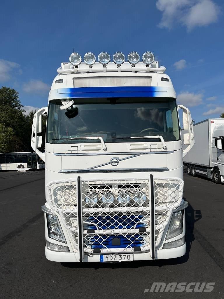Volvo FH 540 Furgons