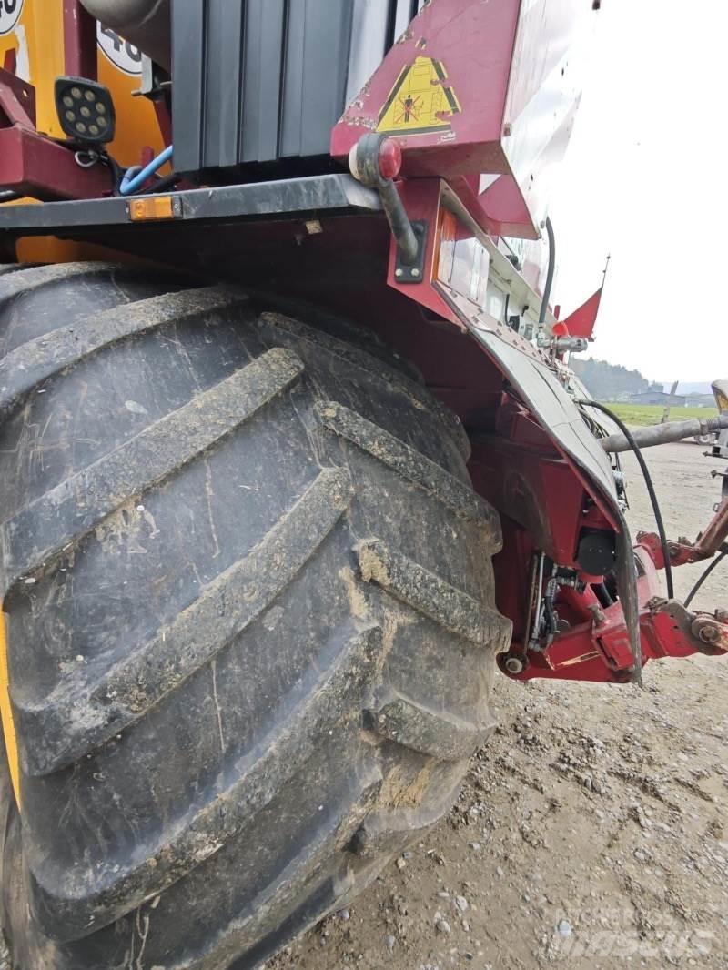 Vredo VT 3936 Mēslojuma izkliedētājs