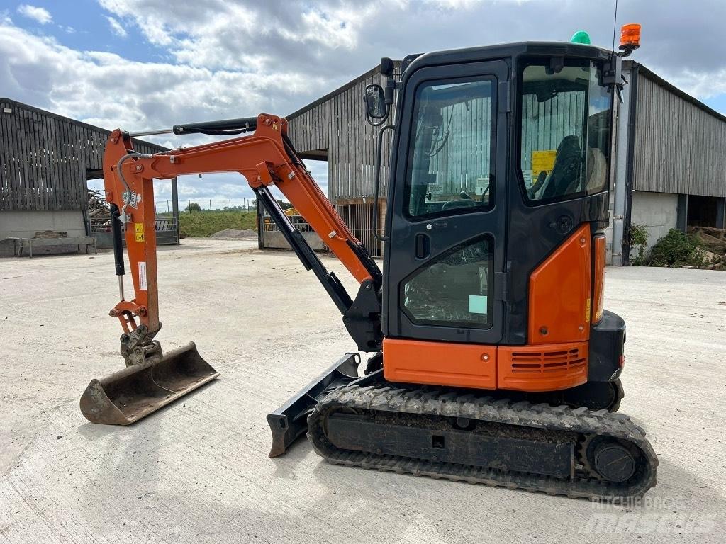 Hitachi ZX 26 U-6 Mini ekskavatori < 7 t
