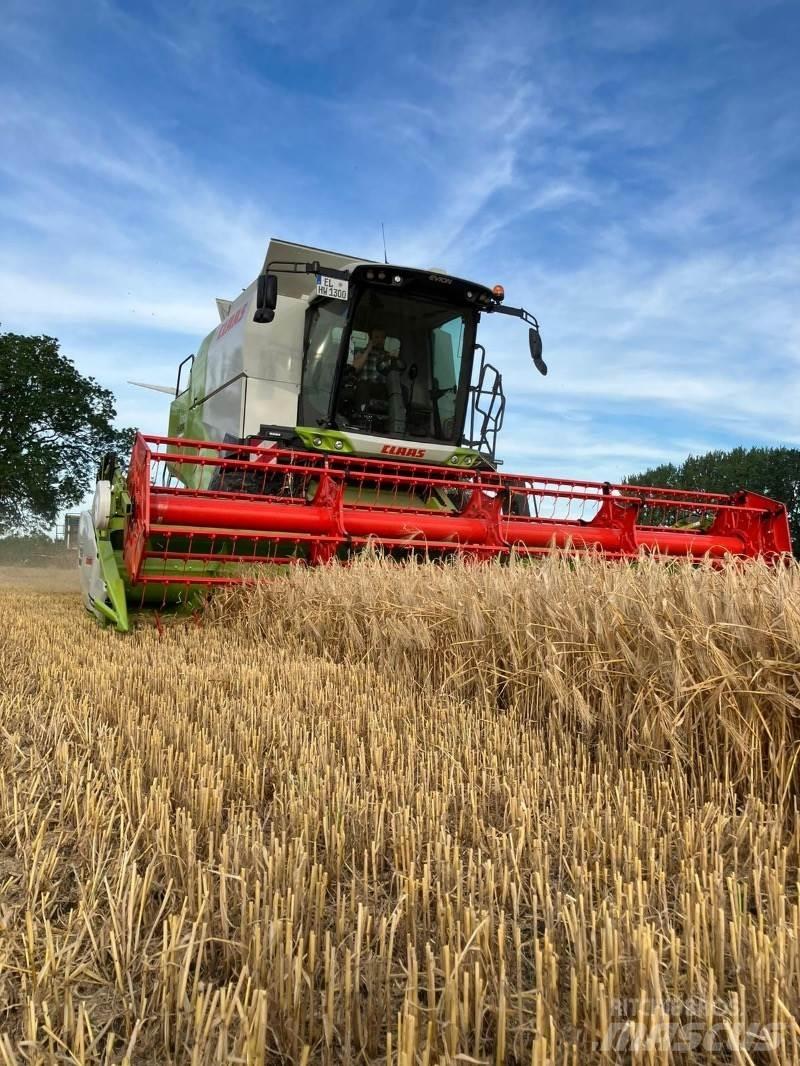 CLAAS Evion 430 Ražas novākšanas kombaini