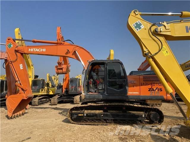 Hitachi ZX210 Kāpurķēžu ekskavatori