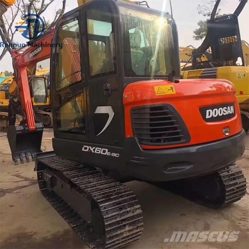 Doosan DX 60-9 C Kāpurķēžu ekskavatori