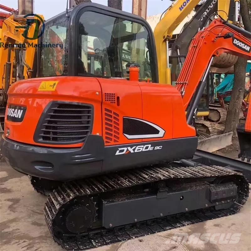 Doosan DX 60-9 C Kāpurķēžu ekskavatori