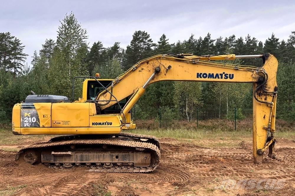 Komatsu PC 210 LC Kāpurķēžu ekskavatori
