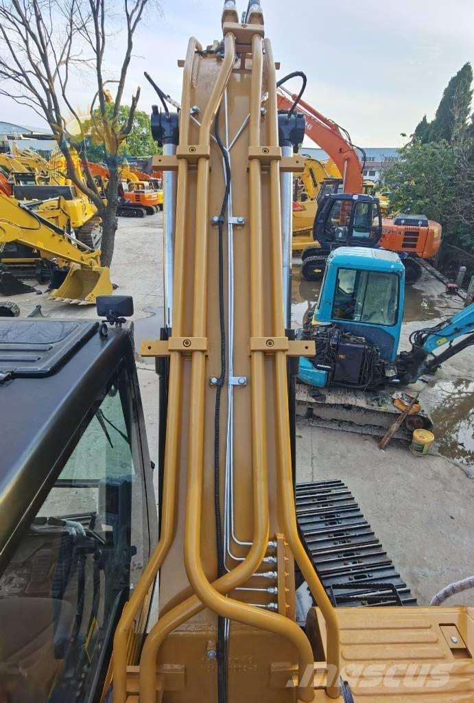 Sany SY 215 C Kāpurķēžu ekskavatori