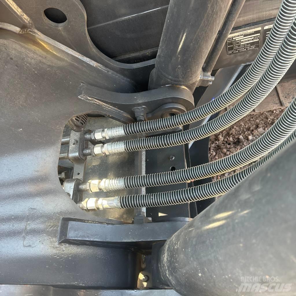 Volvo EC 210 Kāpurķēžu ekskavatori