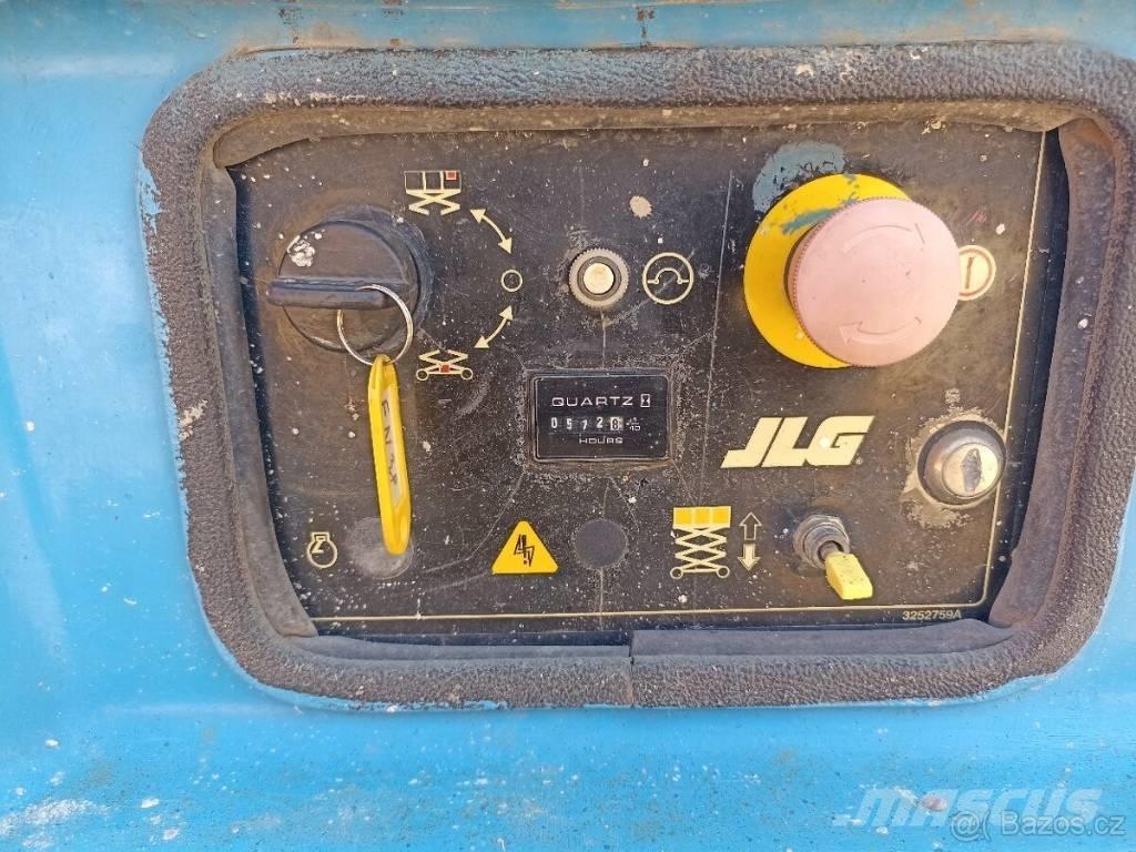 JLG 4069 LE-B Šķerveida pacēlāji