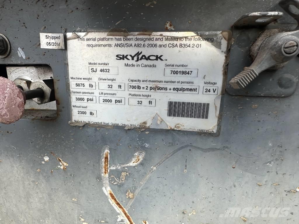 SkyJack SJ 4632 Šķerveida pacēlāji