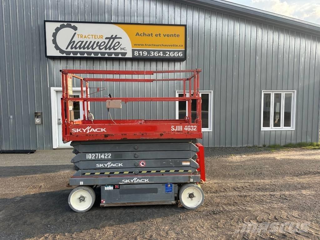 SkyJack SJ 4632 Šķerveida pacēlāji