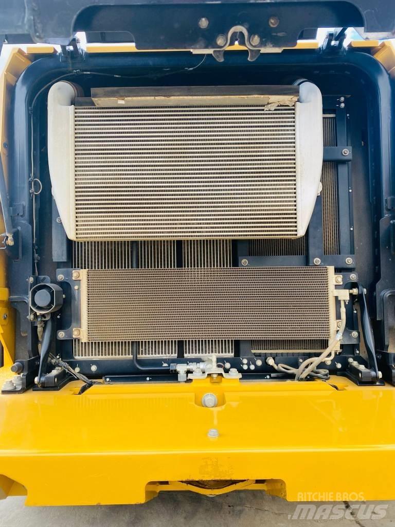CAT 966gc Iekrāvēji uz riteņiem