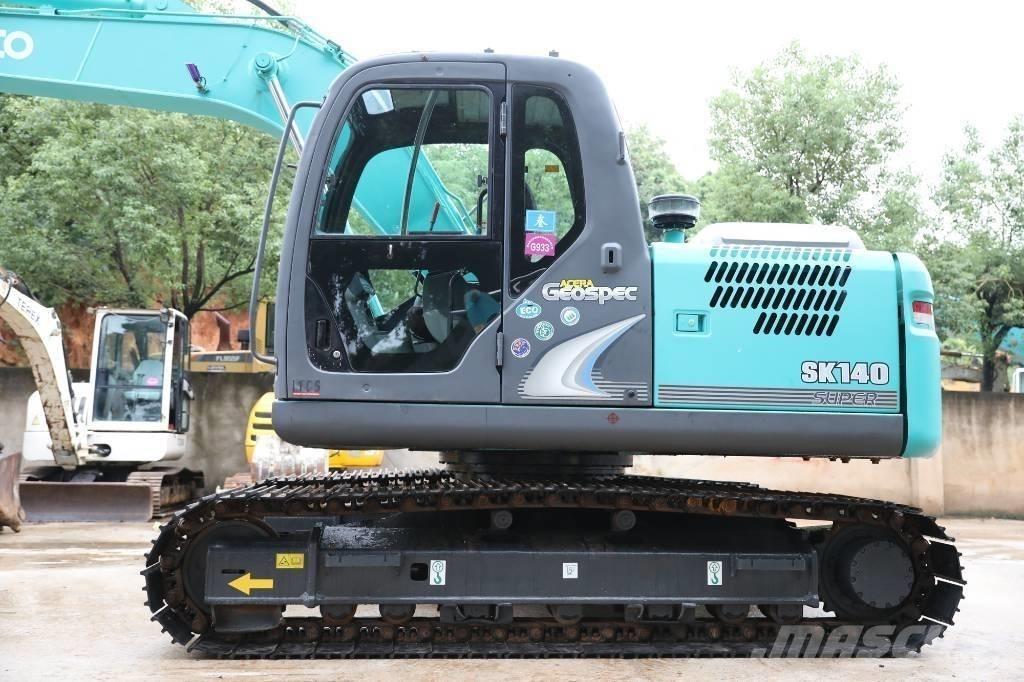 Kobelco SK 140 Kāpurķēžu ekskavatori