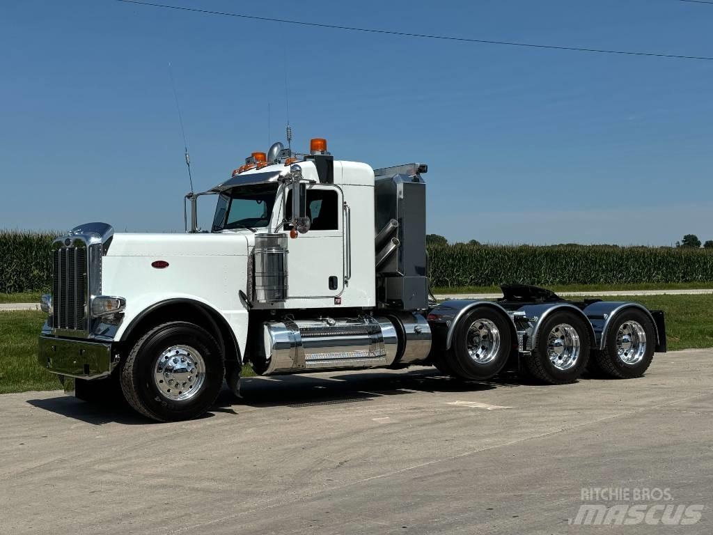 Peterbilt 389 Vilcēji