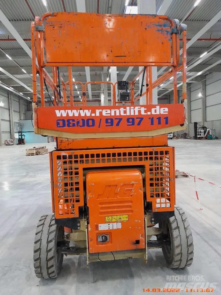 JLG 4069 LE Šķerveida pacēlāji