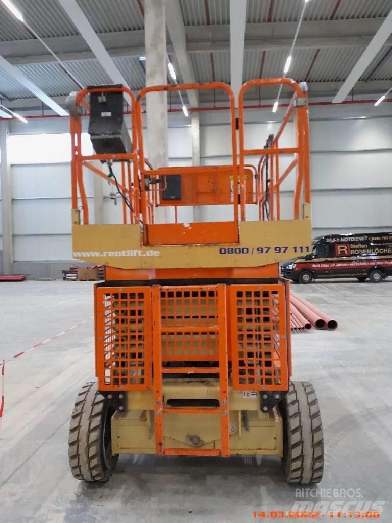 JLG 4069 LE Šķerveida pacēlāji