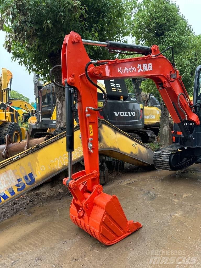 Kubota KX 155 Kāpurķēžu ekskavatori
