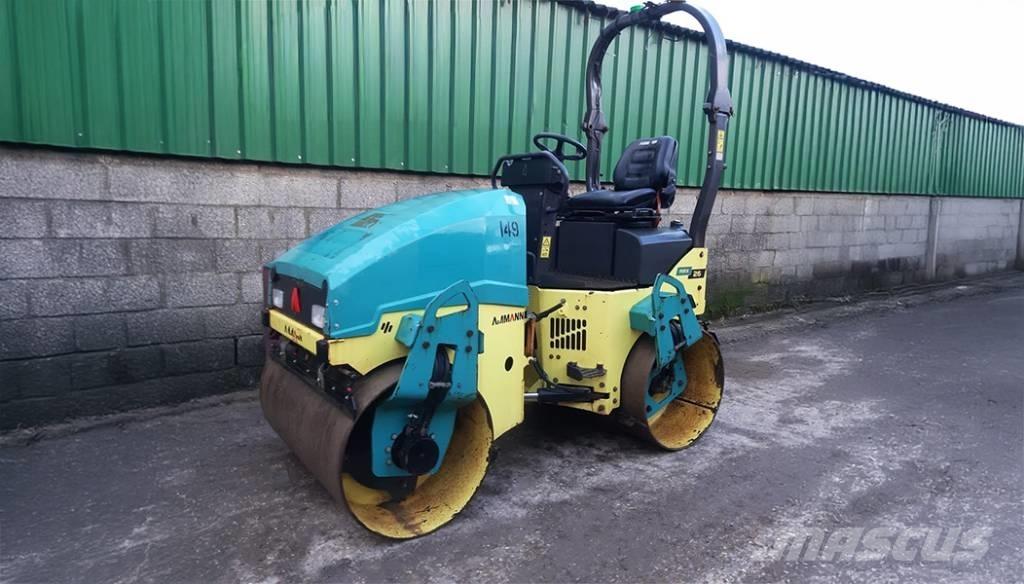 Ammann ARX 26K Divvalču grunts veltņi
