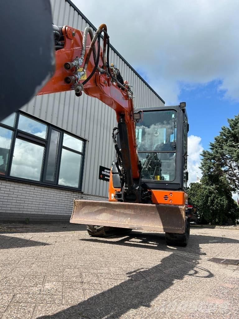 Hitachi ZX33U-6 Mini ekskavatori < 7 t