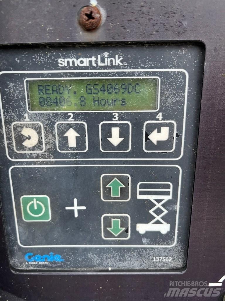 Genie GS 4069 Šķerveida pacēlāji