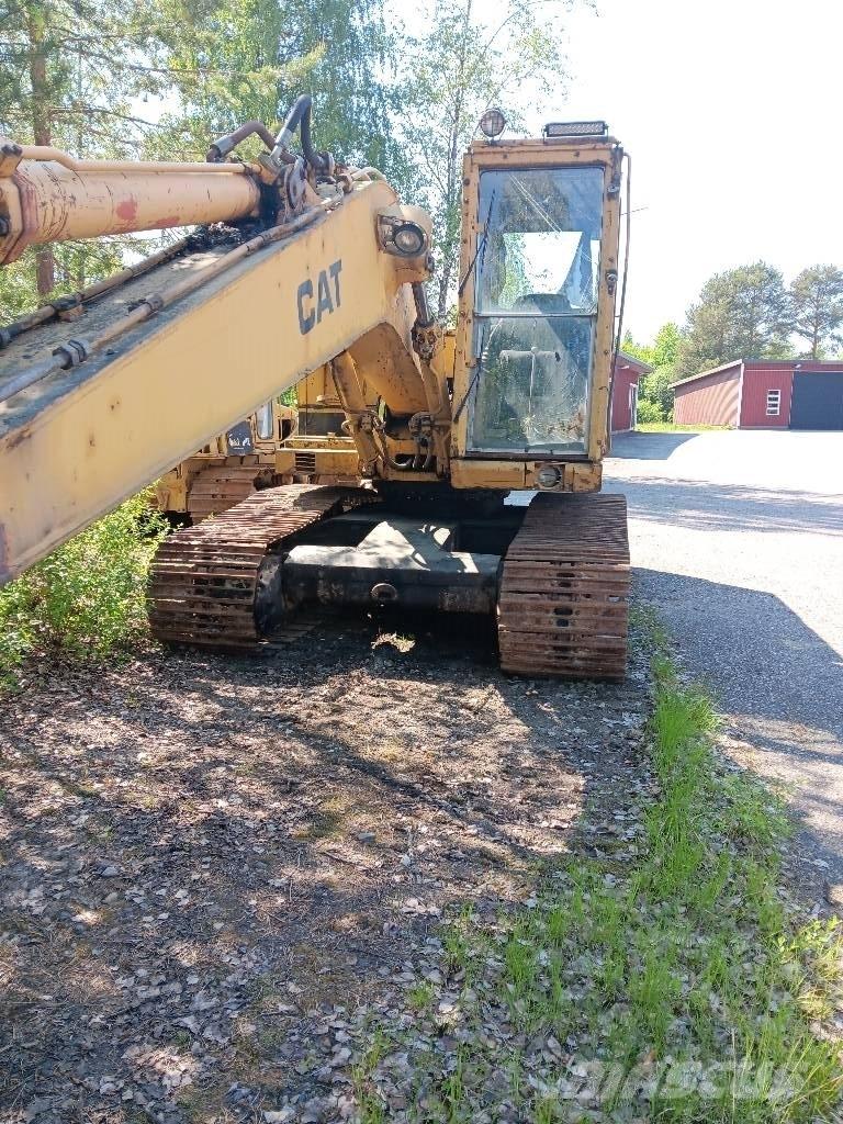 CAT 219 LC Kāpurķēžu ekskavatori
