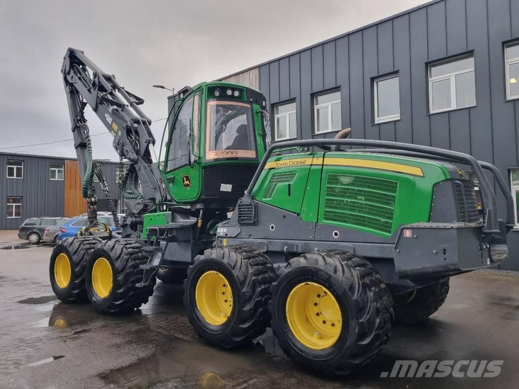 John Deere 1170 G Harvesteri
