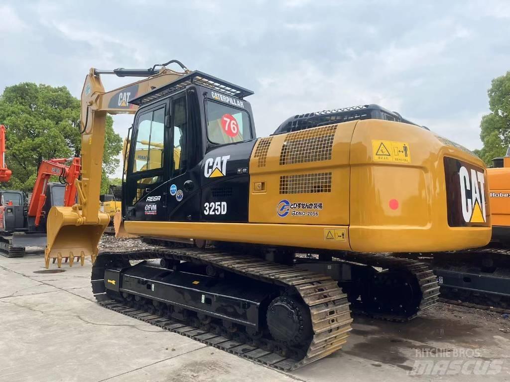 CAT 325d Kāpurķēžu ekskavatori