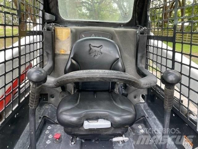 Bobcat S 550 Lietoti riteņu kompaktiekrāvēji