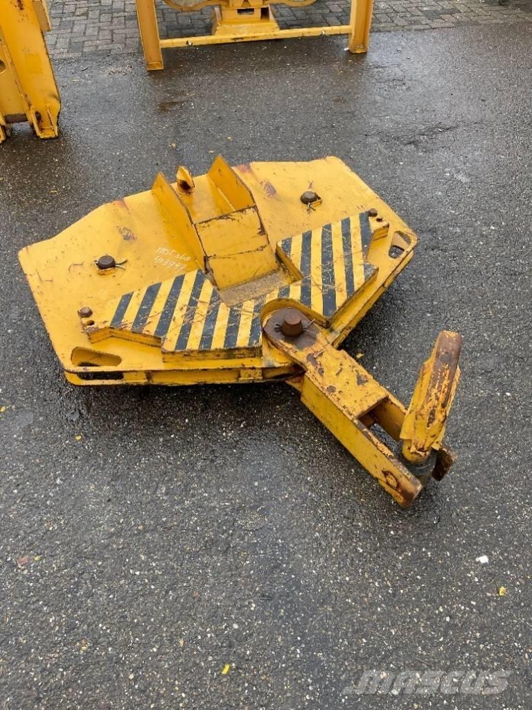 Potain MDT368-L16 Torņa krāni