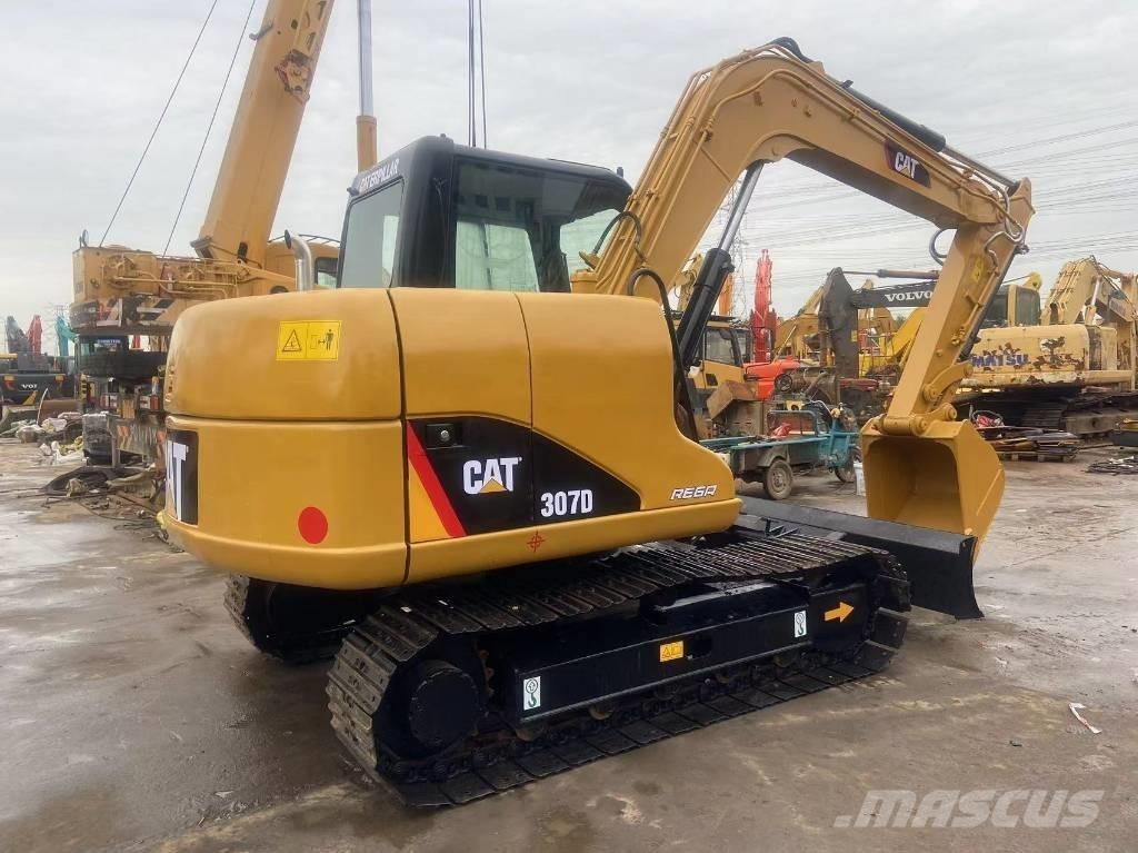 CAT 307 D Vidēja lieluma ekskavatori 7 t - 12 t