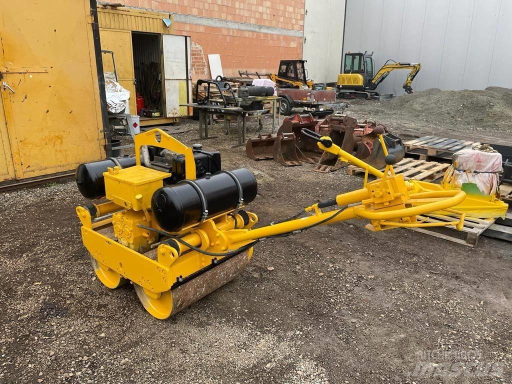 Bomag BW 65 S Divvalču grunts veltņi