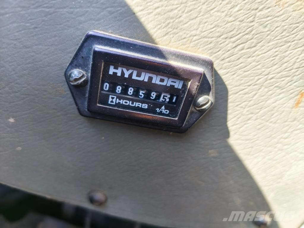 Hyundai HL 760 Iekrāvēji uz riteņiem