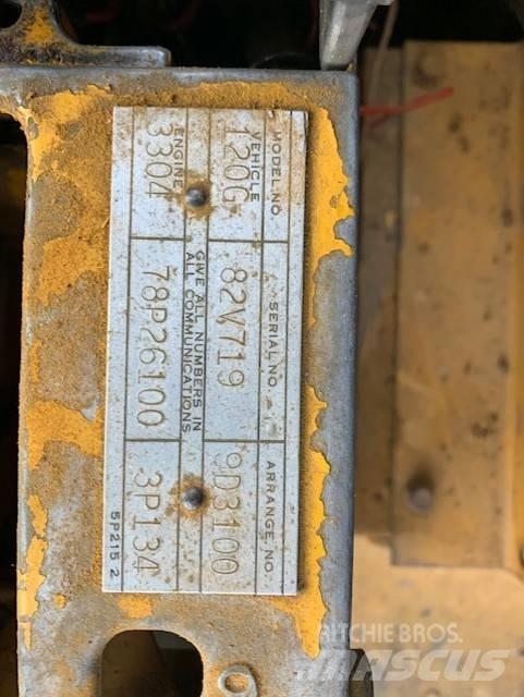 CAT 120G Greideri