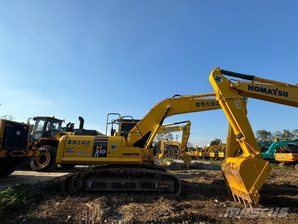 Komatsu PC 210 Kāpurķēžu ekskavatori