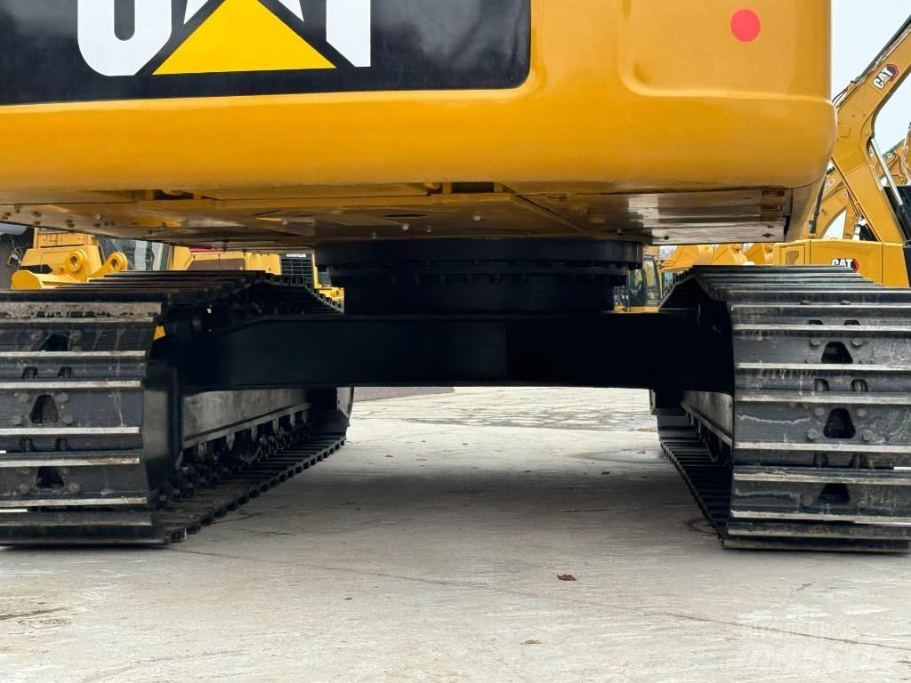CAT 326D2 Kāpurķēžu ekskavatori